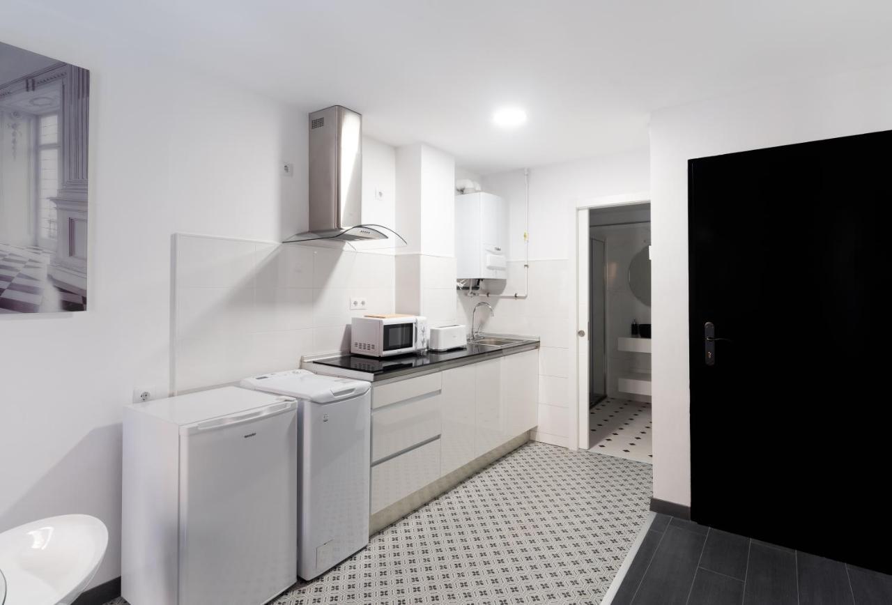 Housingleon - Five Rooms Buitenkant foto